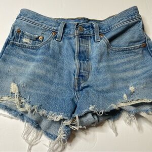 Levi’s Premium W26 High Rise Distressed Denim Shorts 32317-0129 Raw Hem Cutoff